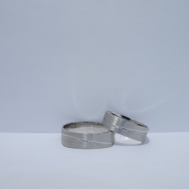 Ezüst karikagyűrű